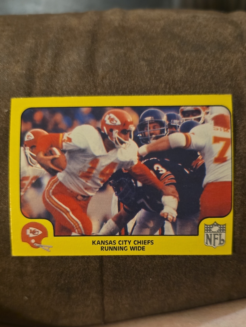 Kansas City Chiefs NFL Trading Card - Yellow Border